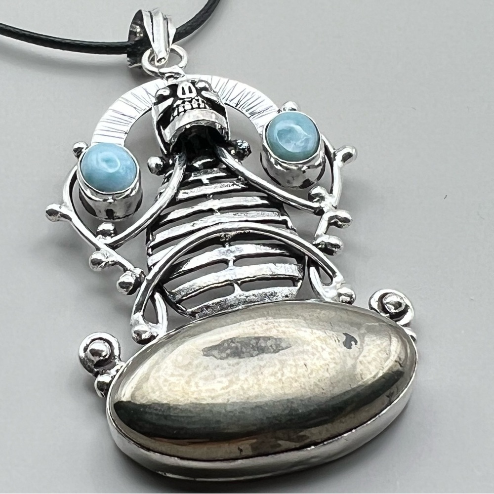 New Unique Large Skull Apache Pyrite Larimar Ston… - image 7